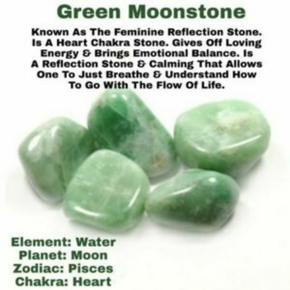 Green Moonstone Graduated 17" Necklace - Picture 8 of 8